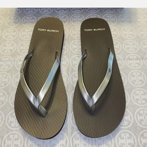 Tory burch metallic flip-flops